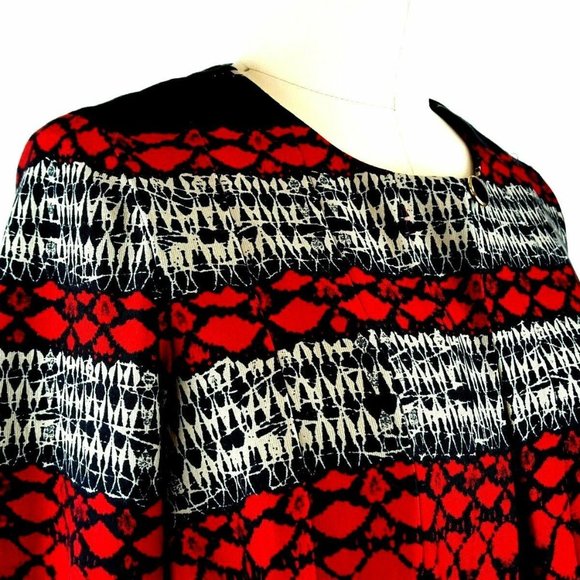 DN Design Pleated Cropped Jacket - Picture 3 of 8